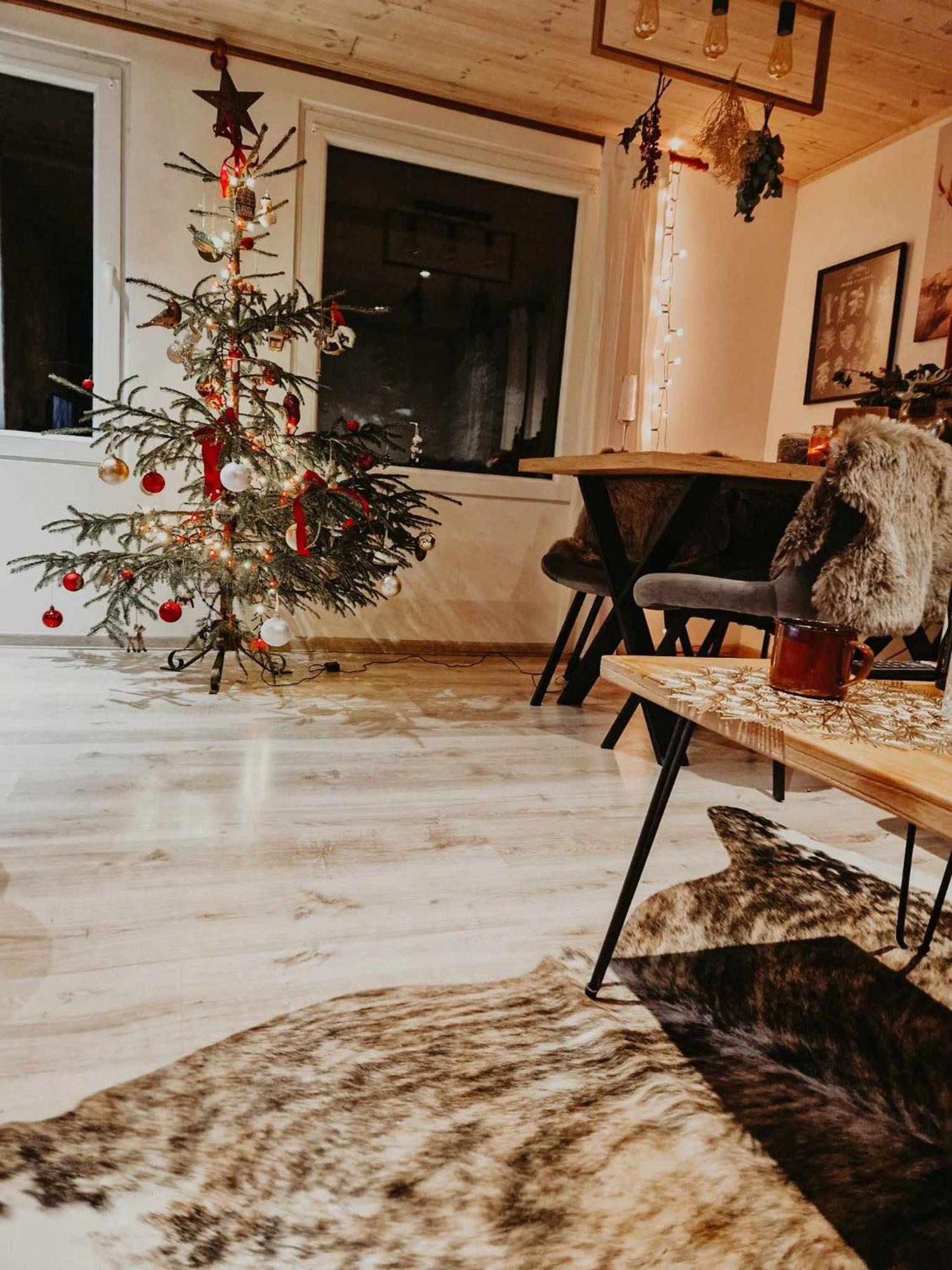 Chata Jeleni Drevenice S Vlastni Virivkou Horni Halze Eksteriør bilde